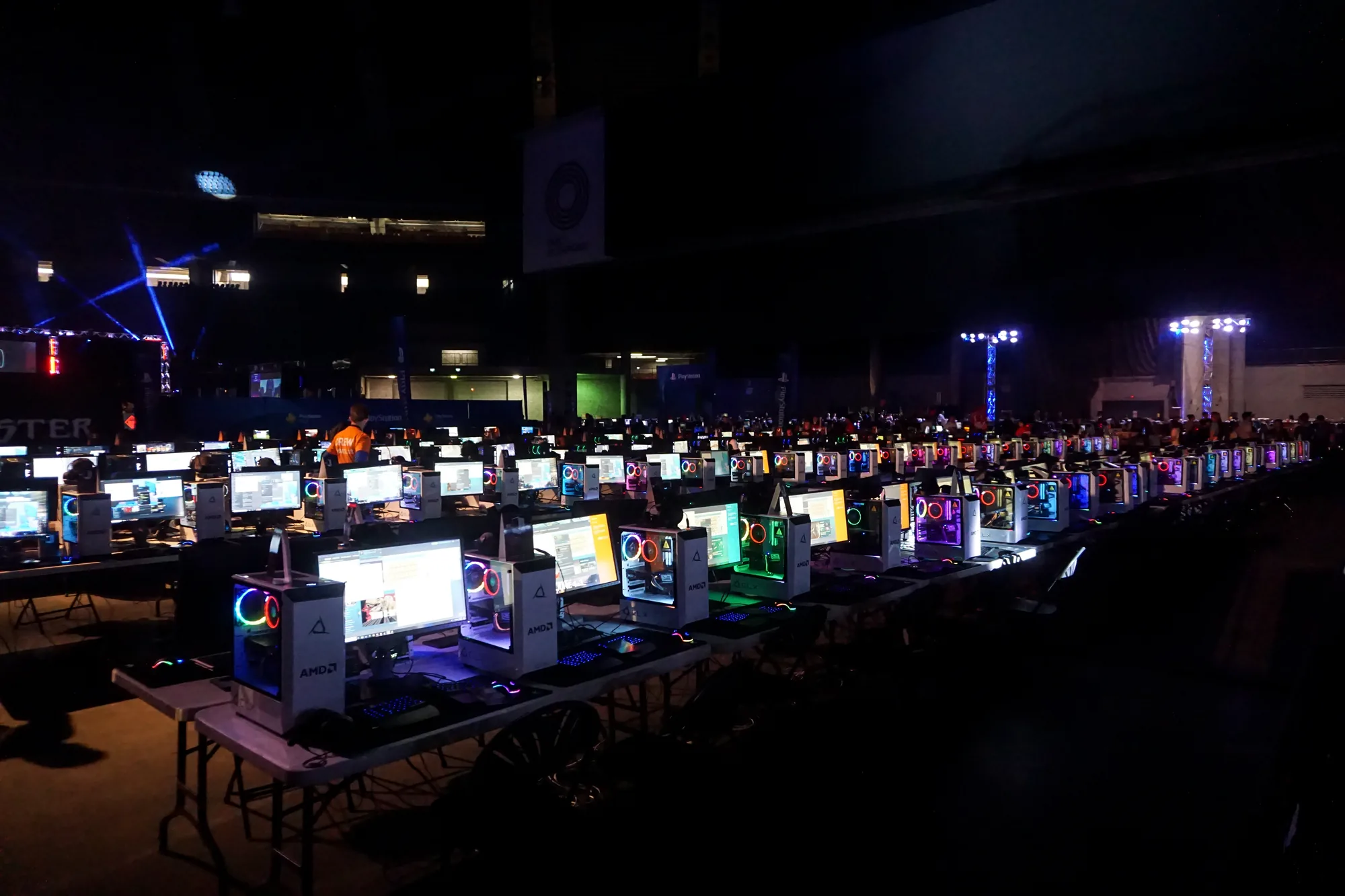 LAN-Bereich auf der DreamHack Montreal im Jahr 2018